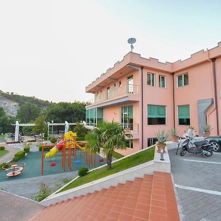 Luani A Hotel Shkodër Eksteriør billede