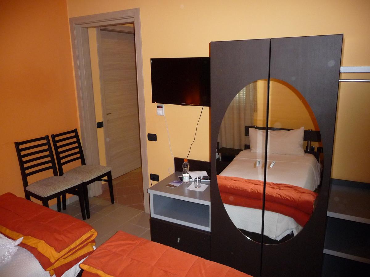 Luani A Hotel Shkodër Værelse billede
